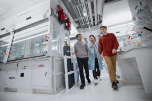 人工智能拓展科学发现边界 加速生命科学与多学科研究进程